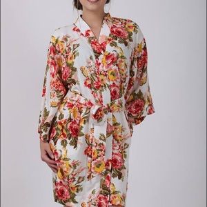 White Floral Bride Bridesmaid Robes 5 Available